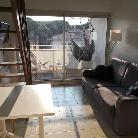 Duplex Port * Hyères