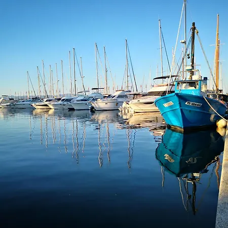 Duplex Port Hyeres